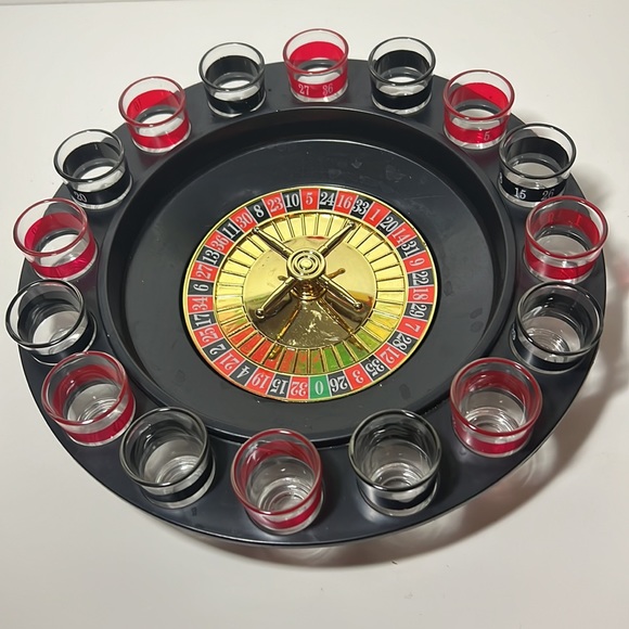 Drinking Shot Roulette Game - Picture 2 of 4